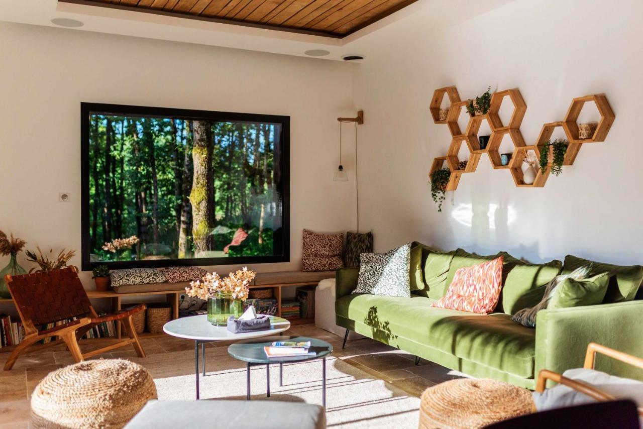 Dans Les Arbres Bed & Breakfast Lanta Bagian luar foto