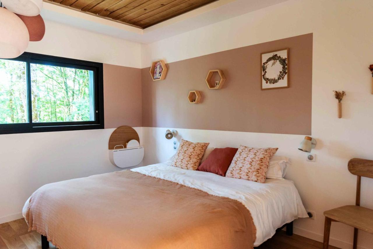 Dans Les Arbres Bed & Breakfast Lanta Bagian luar foto