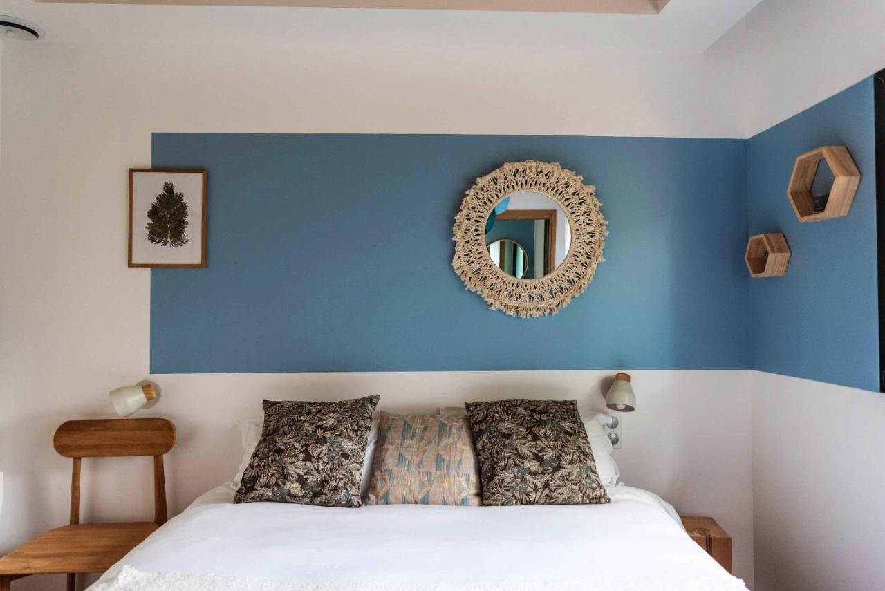 Dans Les Arbres Bed & Breakfast Lanta Bagian luar foto